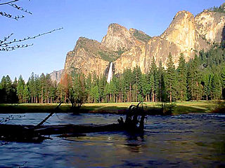 download Yosemite National Park Screensaver