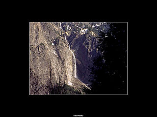 download Yosemite Waterfalls Screensaver