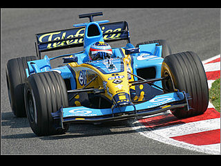 download Fernando Alonso 2004 Screensaver