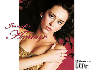 download Jennifer Amour (Love) Screensaver